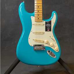 Fender American Professional II Stratocaster®, Maple Fingerboard, Miami Blue