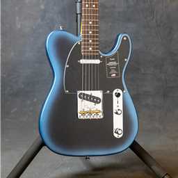 Fender American Professional II Telecaster®, Rosewood Fingerboard, Dark Night