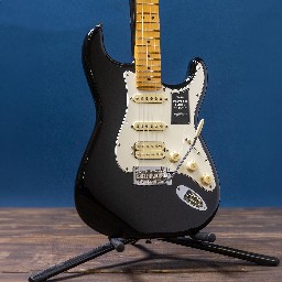 Fender Player II Stratocaster HSS, Maple Fingerboard, Black