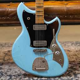 Novo Serus J Custom Daphne Blue Maple