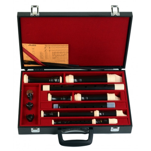 AULOS 500 Series Four Recorders Set with Case